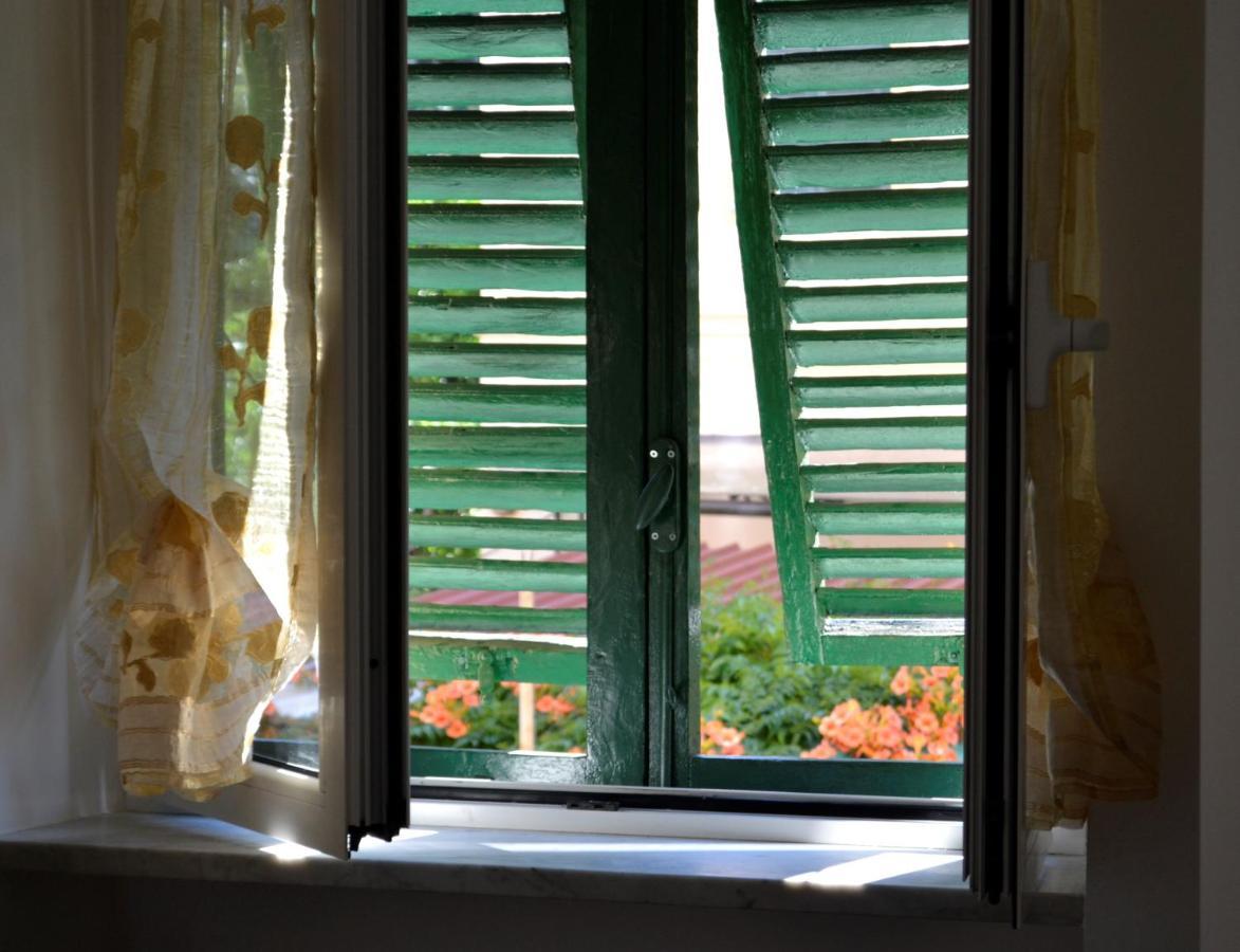 Appartamento Urbana La Spezia Esterno foto